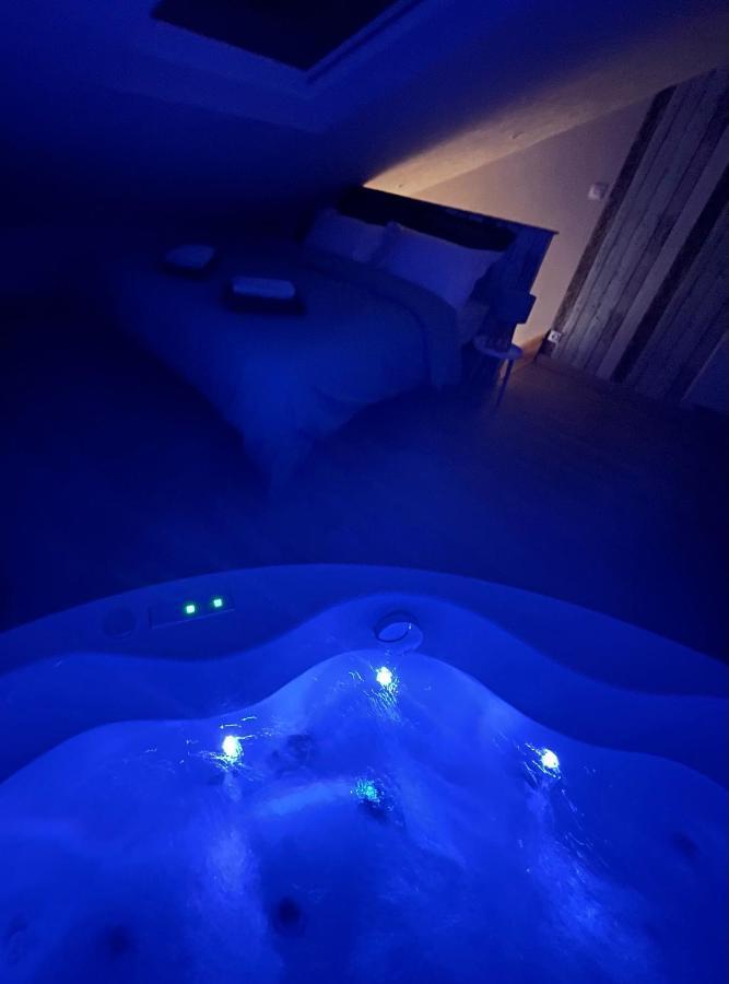 Le Nid D'Amour 2Pers / Wifi / Sauna Houssen Eksteriør bilde