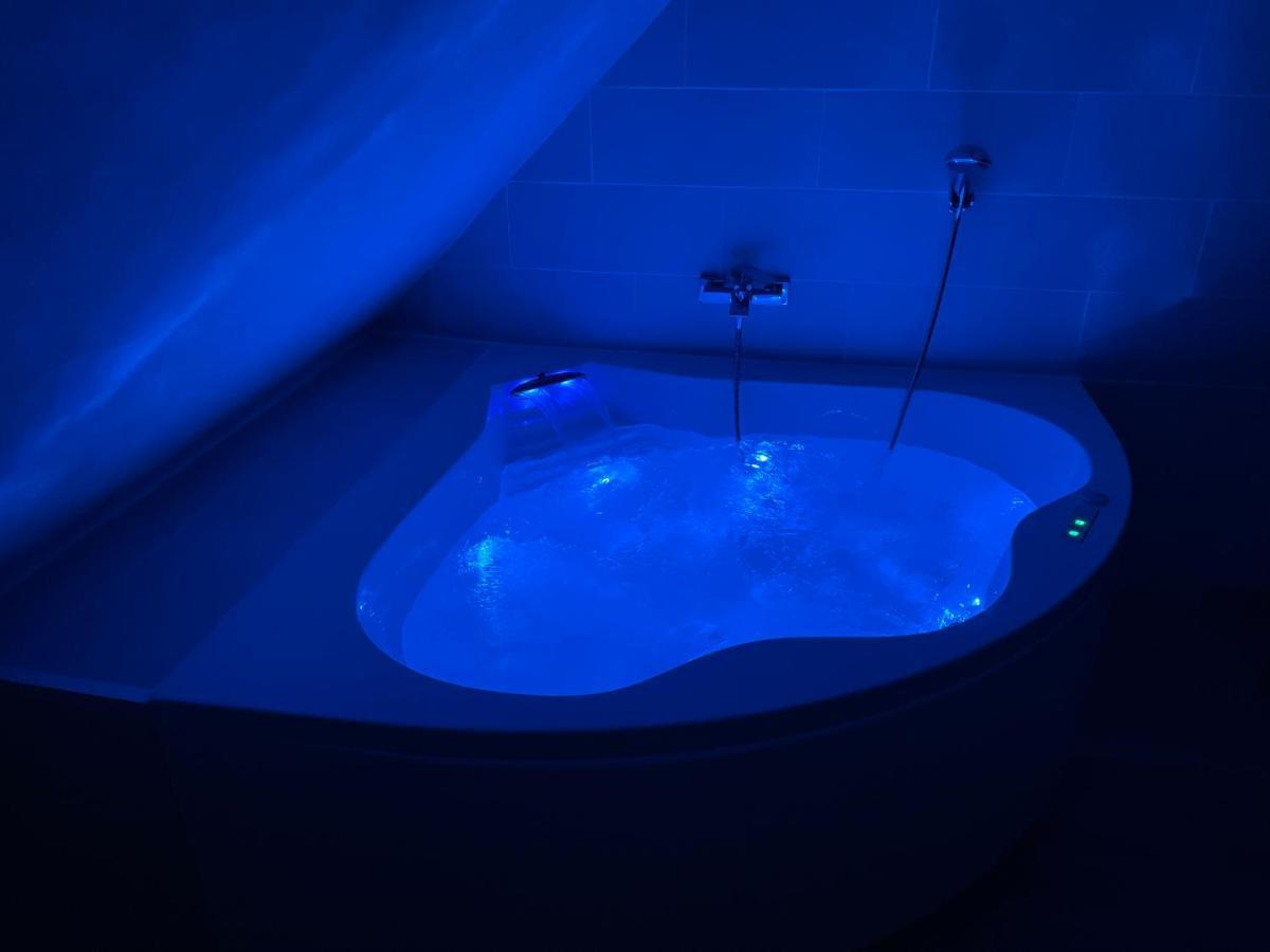 Le Nid D'Amour 2Pers / Wifi / Sauna Houssen Eksteriør bilde